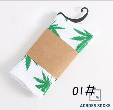 Maple Leaf Premium Cotton Socks White/green / One Size Socks